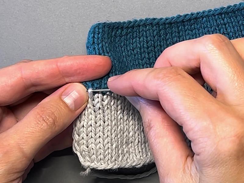 Kitchener stitch - alignment of stitches