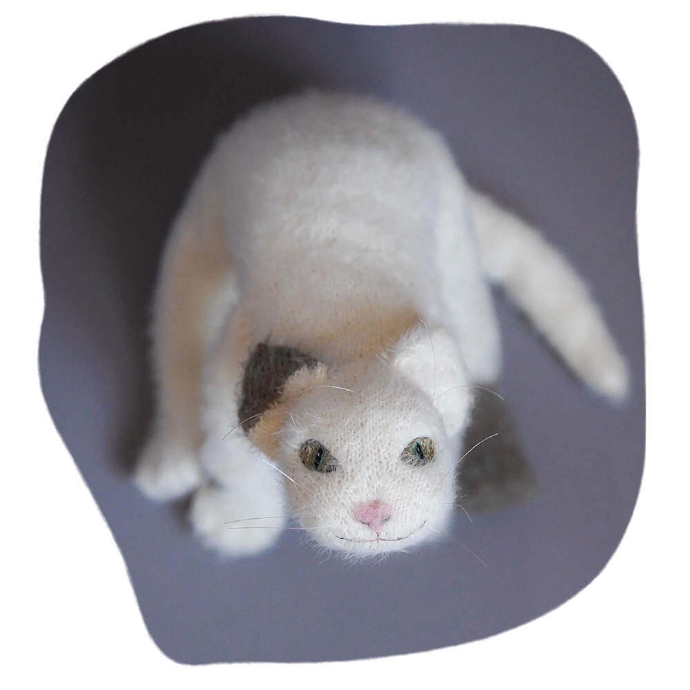 Orilari Snow Cat knitted toy / Кот Орилари Сноу