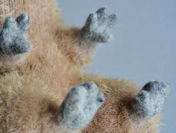 Capybara Zinaida Paws